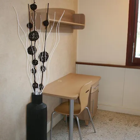 Universitaire Lanteri 3*